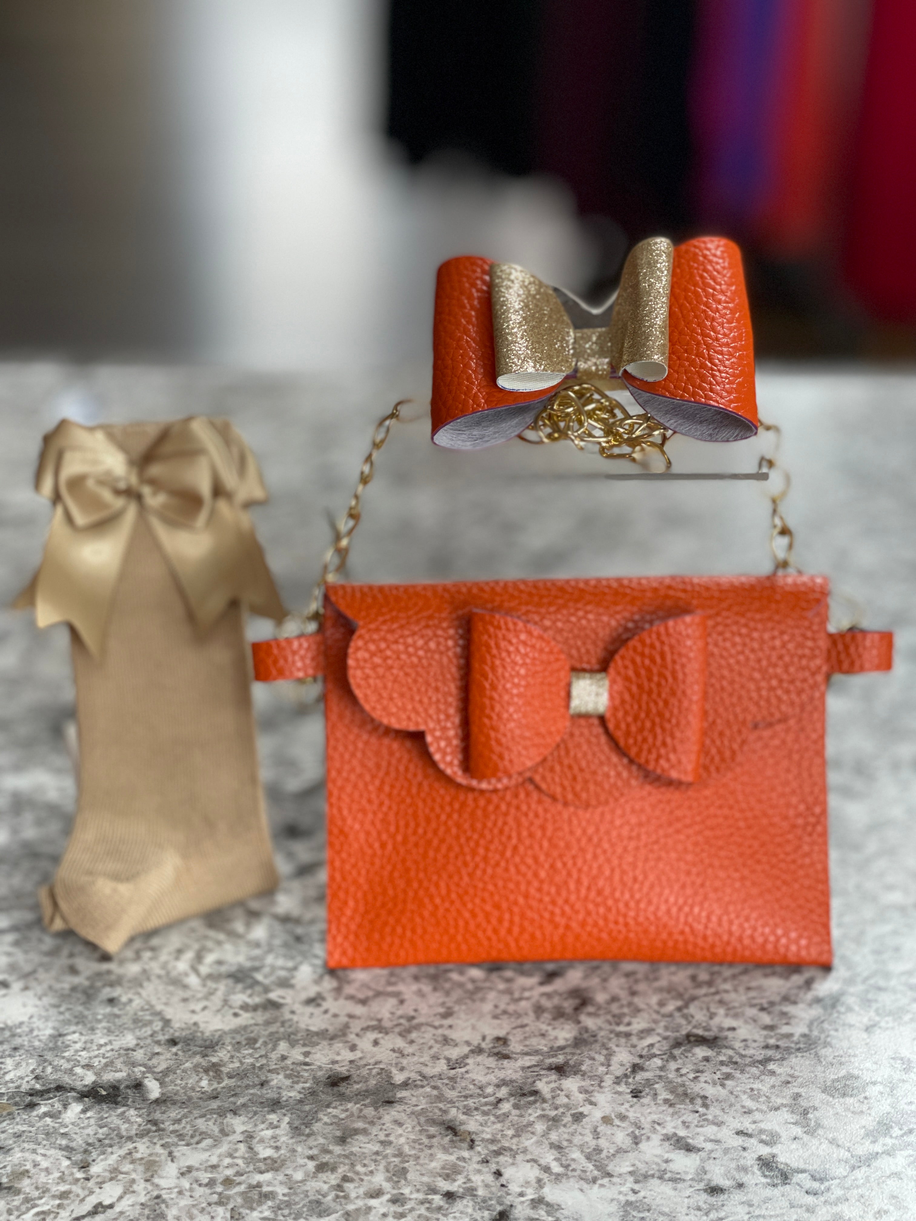 Cuties Faux Leather Bow & Accessory Crossbody Set